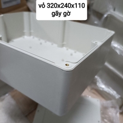 Hộp Nhựa ABS 320x240x110mm lắp được 24 cell 33140 hoặc 8 cell 46160 (Chống Nước IP65)