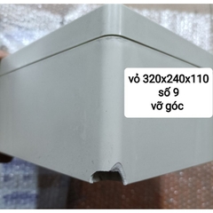 Hộp Nhựa ABS 320x240x110mm lắp được 24 cell 33140 hoặc 8 cell 46160 (Chống Nước IP65)
