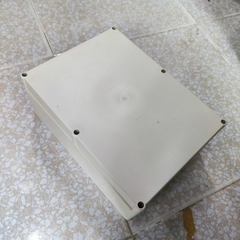 Hộp nhựa ABS 270x200x110 chống nước, lắp được 8 cell 46160