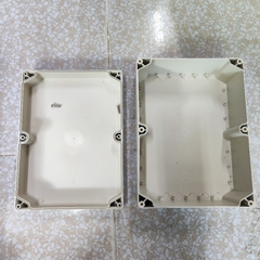 Hộp nhựa ABS 270x200x110 chống nước, lắp được 8 cell 46160