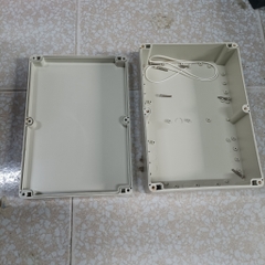 Hộp Nhựa ABS 265x185x80mm chống nước, lắp được 12 cell 33140, hoặc 24 cell 32650, 32700