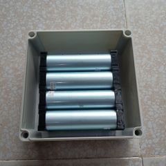 Hộp 200x200x97 nhựa cao cấp, Chống Va Đập, chống nước, lắp được 8 cell 33140