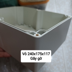 Hộp Nhựa ABS 240x175x117mm, lắp 6 cell lion 31Ah, lắp dư 4 cell sắt photphat 22ah