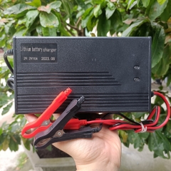 Sạc chân kẹp cá sấu 25.2V 10A sạc cho hệ 6S pin Li-ion