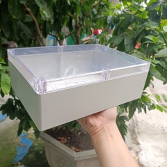 Hộp Nhựa ABS 290x210x100mm (Chống Nước IP65) chứa vừa 14 cell 33140