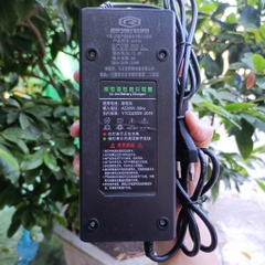 Sạc xe điện 17S 60V (71.4V) dùng cho pin Li-ion 3.7V