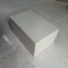 Hộp Nhựa 240x160x120mm, lắp vừa 12 cell 33140, lắp vừa 3 cell 46160 (chống nước IP65)
