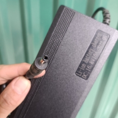 Sạc 16.8V 10A cho pin Li-on hệ 4S