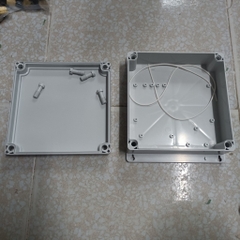 Hộp nhựa ABS kích thước 190x190x70, (Chống Nước IP65)