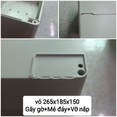 Hộp Nhựa ABS 265x185x150mm (Chống nước IP65), dùng lắp 4 cell sắt vuông 100-120Ah
