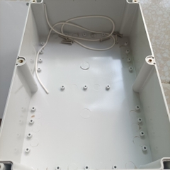 Hộp 265x185x95mm nhựa cao cấp chống nước, lắp được 12 cell 33140, hoặc 24 cell 32650, 32700