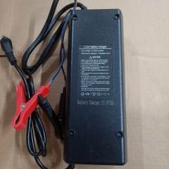 Sạc 12.6V 20A cho pin lion 3S. Sạc 14.6V 20A cho pin sắt Lifepo4 4S
