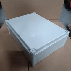 HỘP NHỰA 380x280x130mm lắp vừa 36 cell 33140 hoặc 12 cell 46160 (CHỐNG NƯỚC IP65)