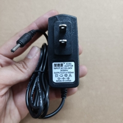Sạc 1s 4.2v 0.5A - 1A chân kim, có đèn báo đầy, chuyên sạc pin Li-ion 3.7v