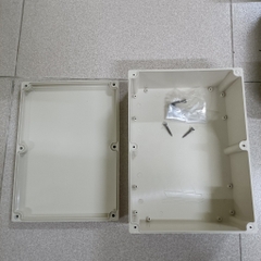 Hộp nhựa kích thước 240x175x90, lắp được 8 cell 33140