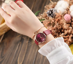 Đồng Hồ JULIUS JA-1211D Dây Da (Mặt Đỏ)