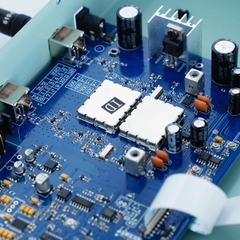 Micro M300 Sự Kiện