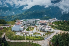 Lady Hill Sapa Resort