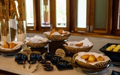 Alba Wellness Resort Huế