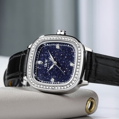 Đồng Hồ Nữ I&W Carnival 632L1 Quartz