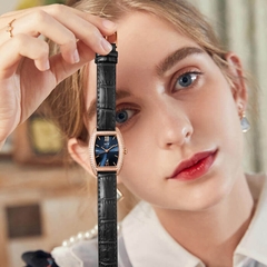 Đồng Hồ Nữ I&W Carnival 537L2 Quartz