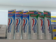 Kem Đánh Răng Aquafresh 160g