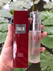 Xịt Khoáng Ngày Dưỡng Ẩm Da SK-II