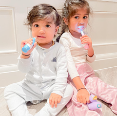 BÀN CHẢI ĐIỆN SÓNG ÂM DÙNG PIN BABY SONIC - BRUSH-BABY