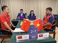 ASIAD 19: 'Đại chiến' cờ tướng Việt Nam với Trung Quốc bất ngờ trước giờ khai cuộc