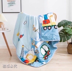 Chăn mền cho bé đi học 1mx1m3, 2 mặt hình có trần bông mỏng
