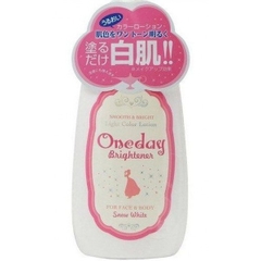 Dưỡng trắng  body ONEDAY BRIGHTENER 120ml