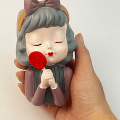 Chấu gốm cô bé và cây kẹo