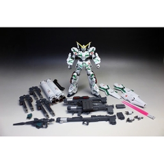 Mô hình lắp ráp HG UC Full Armor Unicorn Gundam (Destroy Mode) Bandai 4573102580054