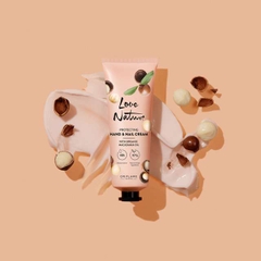 Kem dưỡng da tay Love Nature Protecting Hand and Nail Cream with Organic Macadamia Oil có dầu hạt Mắc Ca hữu cơ – 75ml - 41335 Oriflame