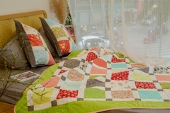 Bộ chăn ghép vải phức tạp màu xanh bơ, chần máy kích thước 2mx2m2