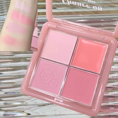 Bảng Phấn Má 4 Ô Hold Live Kết Hợp Dạng Phấn & Kem Tiện Lợi Màu Xinh Xắn Mịn Lâu Trôi Không Thấm Nước Chance On HL707