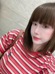 Áo Phông Whoau kẻ Unisex