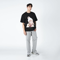 Áo Phông ADLV Baby Face Bé Đội Mũ Len Màu Đen