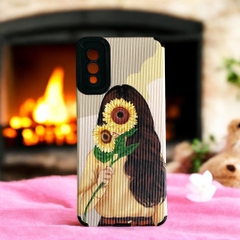 Ốp Lưng Điện Thoại Sọc Giả Da Hình Cô Gái Và Hoa Hướng Dương Sam Sung A02