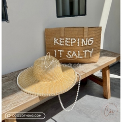 Túi cói chữ "KEEPING IT SALTY"