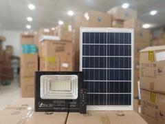 Đèn năng lượng mặt trời NP-100, Công suất 100W
