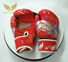 Găng tay boxing mini màu đỏ MTB trẻ em 6oz 6.0 new cá tính new 2025