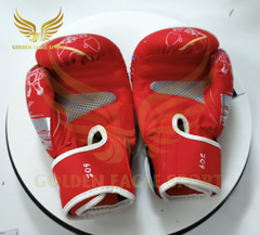 Găng tay boxing mini màu đỏ MTB trẻ em 6oz 6.0 new cá tính new 2025
