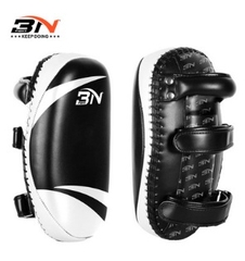 ĐÍCH ĐÁ BN KICK PADS chính hãng đủ 5 màu (Giá 1 chiếc)