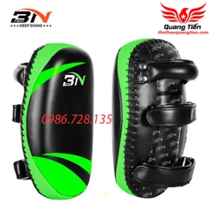 ĐÍCH ĐÁ BN KICK PADS chính hãng đủ 5 màu (Giá 1 chiếc)
