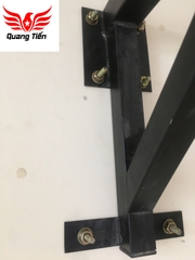 Giá treo bao cát có móc xoay tròn QT209