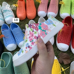 Giầy nhựa-TN15.1703