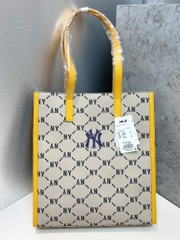 Túi Tote MLB Monogram DIA Jacquard NY Beige 3AORM012N-50BGS