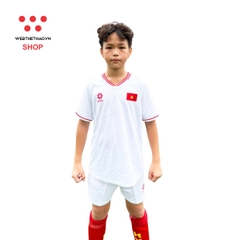 Bộ quần áo thi đấu đội tuyển quốc gia Việt Nam 2024 Nhí "Trắng" MJ.AJ-1325-02 - Hàng Chính Hãng