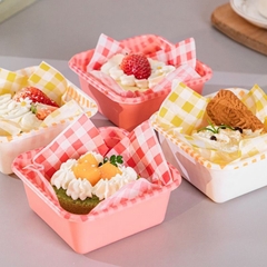 Giấy thấm dầu kẻ caro size 18x18 - màu vàng